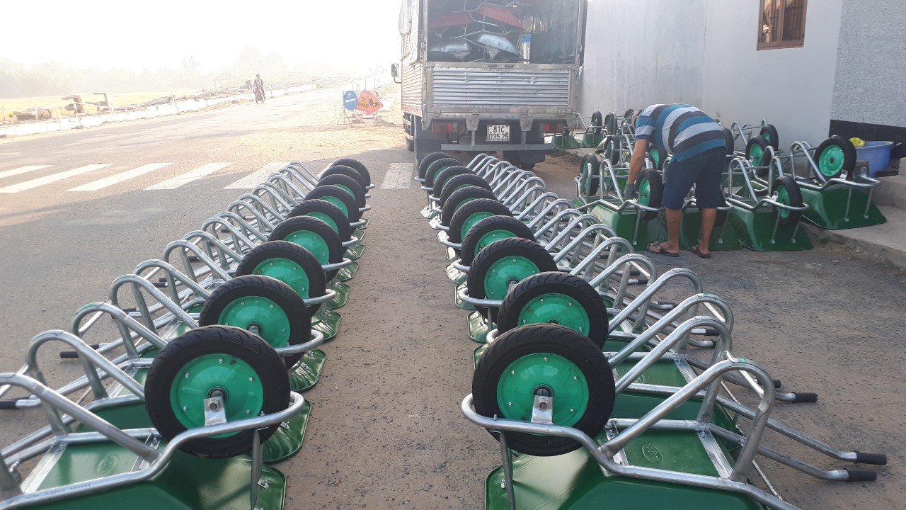 Những Chất Liệu Phổ Biến Để Sản Xuất Xe Đẩy Hàng